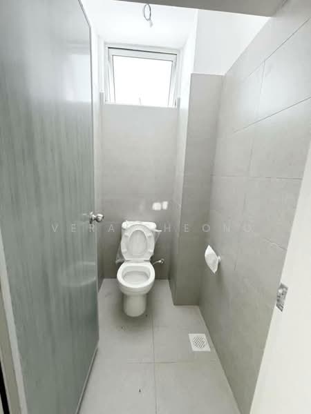 Kedai / Pejabat untuk Disewa di Taman Adda Heights (Tebrau) - Vera Cheong - Bathroom - PropertyGuru.com.my