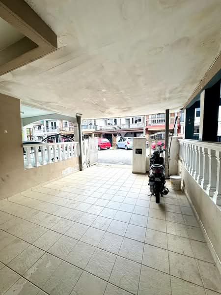 2-storey Terraced House for Sale in Taman Melati (Jenjarom) - Azri Zabidin - PropertyGuru.com.my