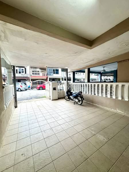 2-storey Terraced House for Sale in Taman Melati (Jenjarom) - Azri Zabidin - PropertyGuru.com.my