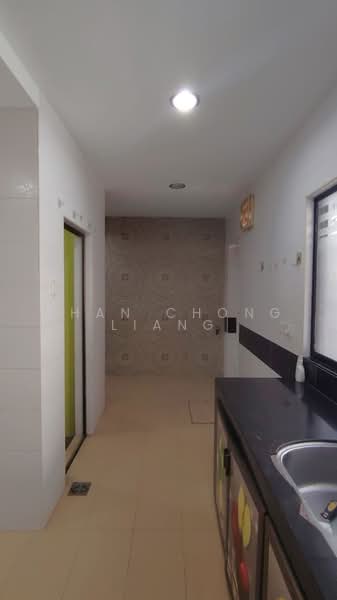 2-storey Terraced House for Sale in Taman Wawasan (Puchong) - Chan Chong Liang - Corridor - PropertyGuru.com.my