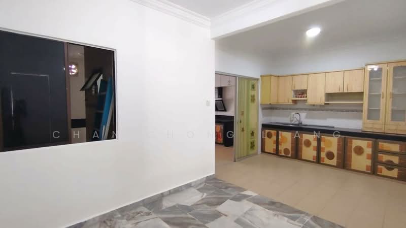 2-storey Terraced House for Sale in Taman Wawasan (Puchong) - Chan Chong Liang - Kitchen - PropertyGuru.com.my