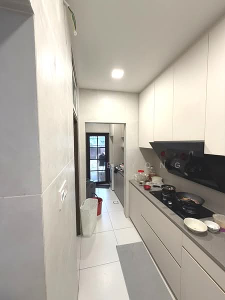 Cluster House for Sale in Austin Heights (Tebrau) - Janice Yong - Kitchen - PropertyGuru.com.my