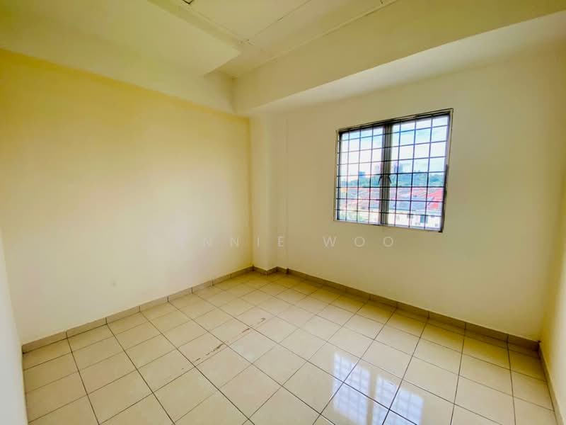 Flat for Rent at Taman Kinrara Seksyen 4 - Vinnie Woo - Interior - PropertyGuru.com.my