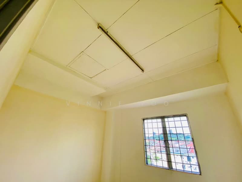 Flat for Rent at Taman Kinrara Seksyen 4 - Vinnie Woo - Interior - PropertyGuru.com.my