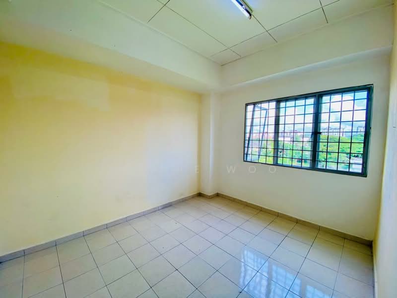 Flat for Rent at Taman Kinrara Seksyen 4 - Vinnie Woo - Interior - PropertyGuru.com.my