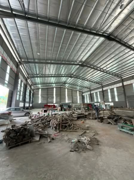 Detached Factory for Rent in Taman Industri Alam Jaya (Puncak Alam) - Vincent Lee - Interior - PropertyGuru.com.my
