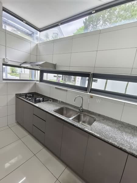 3.5-storey Terraced House for Rent in Desa Parkcity (Kuala Lumpur) - Leon Liew - Kitchen - PropertyGuru.com.my