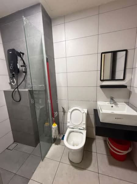 Servis Apartment untuk Disewa di The Era @ Duta North - Benson Ng - Bathroom - PropertyGuru.com.my