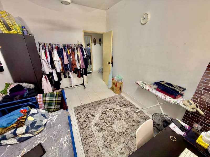 Rumah Teres 2 Tingkat untuk Dijual di Ampang (Kuala Lumpur) - Azmi . - Bedroom - PropertyGuru.com.my