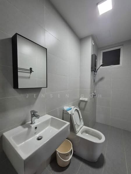 Servis Apartment untuk Disewa di TRELLIS RESIDENCES - Jensen Goh - Bathroom - PropertyGuru.com.my