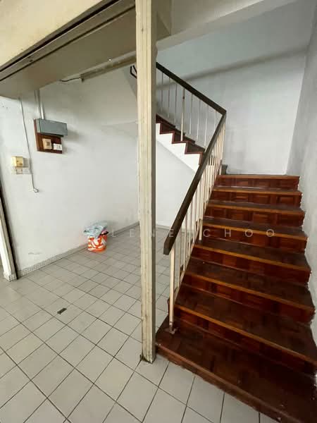 Rumah Berkembar untuk Disewa di Relau (Bukit Jambul) - Sherlene Choo - Entrance - PropertyGuru.com.my