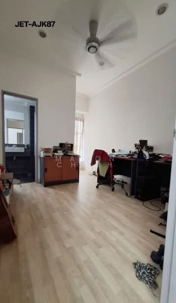 2-storey Terraced House for Sale in Bandar Bukit Raja (Klang) - Mason Chiah - Study - PropertyGuru.com.my