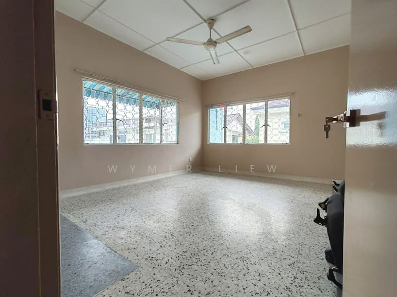Semi-Detached House for Sale in Jalan Ipoh (Kuala Lumpur) - Wymer Liew - Living Room - PropertyGuru.com.my
