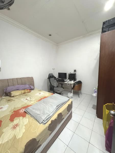 1.5-storey Terraced House for Sale in Taman Ehsan (Kepong) - Davis Ong - Bedroom - PropertyGuru.com.my