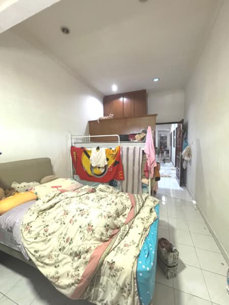 1.5-storey Terraced House for Sale in Taman Ehsan (Kepong) - Davis Ong - Bedroom - PropertyGuru.com.my