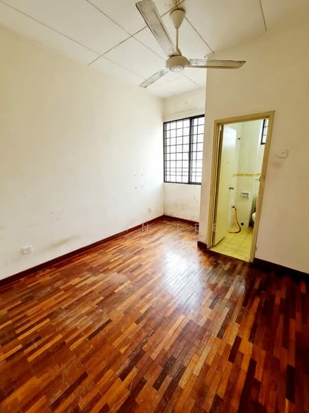 Terraced House for Sale in Bandar Puteri Puchong (Puchong) - John Lee - Interior - PropertyGuru.com.my