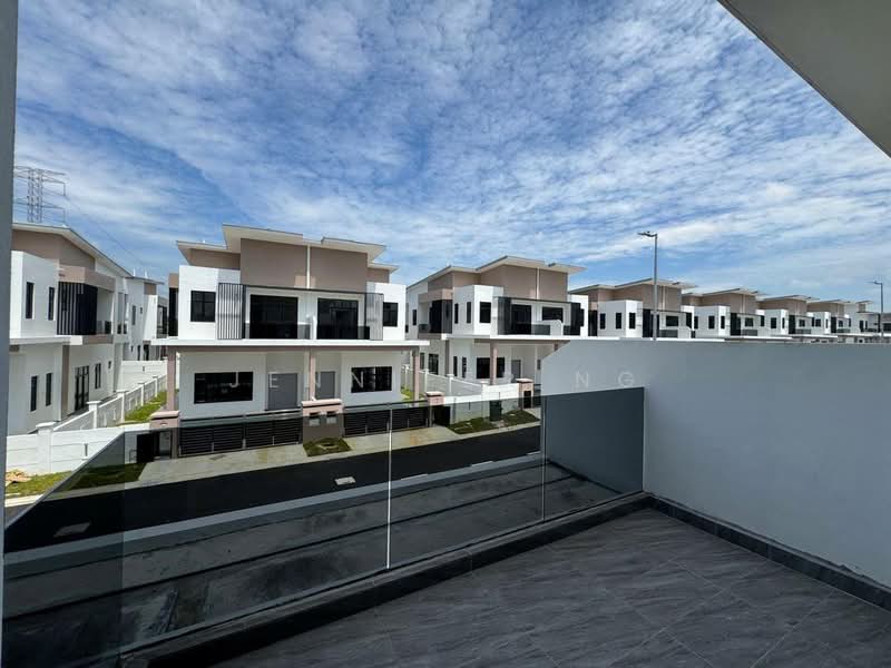 Cluster House for Sale in Johor Bahru (Johor) - Jennifer Ng - Exterior - PropertyGuru.com.my