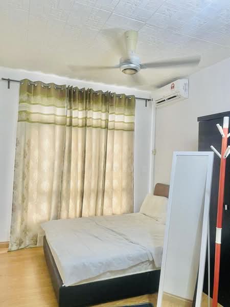 Kondominium untuk Disewa di Penaga @ Taman Raintree - Erin Yusof - Bedroom - PropertyGuru.com.my