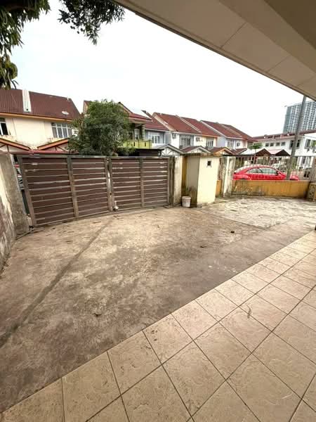 2-storey Terraced House for Sale in Taman Kempas Indah (Tebrau) - Iden Tan - Exterior - PropertyGuru.com.my