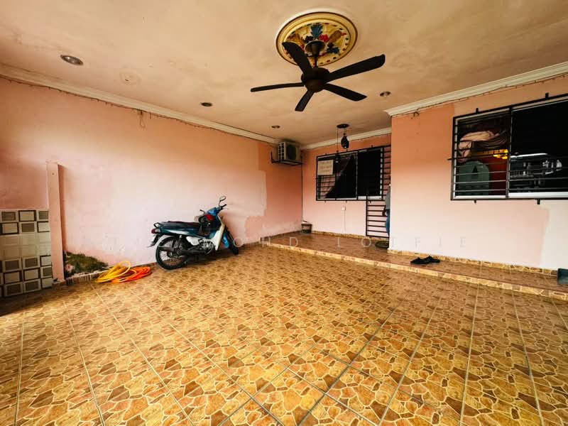 Rumah Teres 1 Tingkat untuk Dijual di Balakong (Selangor) - Atie Mohd Lotfie - Exterior - PropertyGuru.com.my