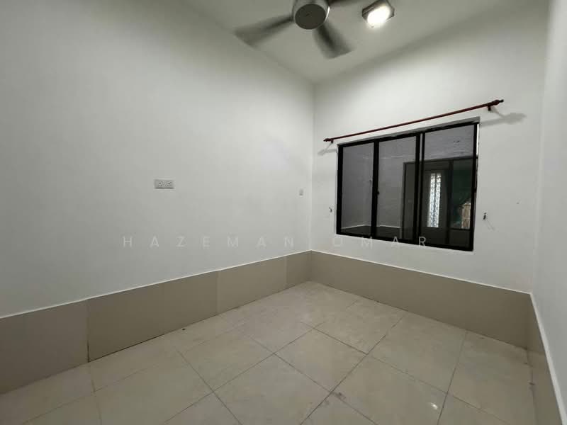 2-storey Terraced House for Sale in Bukit Jelutong (Shah Alam) - Hazeman Omar - Interior - PropertyGuru.com.my