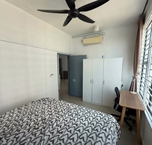 Pangsapuri untuk Disewa di Austin Regency (Pangsapuri Austin Perdana) - Jason Fam - Bedroom - PropertyGuru.com.my