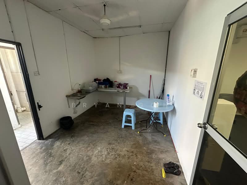 Pejabat untuk Disewa di Taman Sri Bahagia (Tampoi) - Bryan Goh - Interior - PropertyGuru.com.my