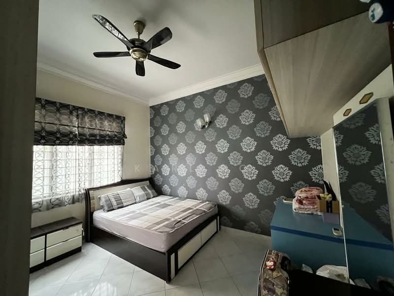 Rumah Teres 2 Tingkat untuk Dijual di Taman Desa Cemerlang (Ulu Tiram) - Karl Ho - Bedroom - PropertyGuru.com.my