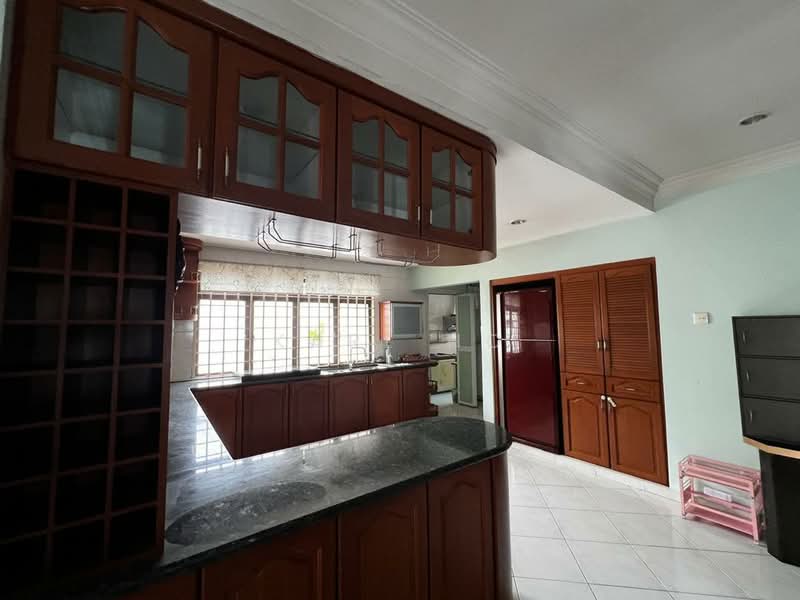 Rumah Teres 2 Tingkat untuk Dijual di Taman Desa Cemerlang (Ulu Tiram) - Karl Ho - Kitchen - PropertyGuru.com.my