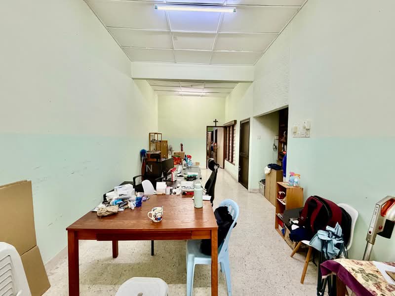 1-storey Terraced House for Sale in Taman Tun Dr Ismail (Kuala Lumpur) - Yin Peng . - Living Hall - PropertyGuru.com.my