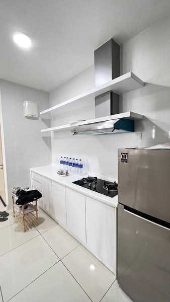 Service Residence for Rent at Imperia - Sam Yap - Kitchen - PropertyGuru.com.my