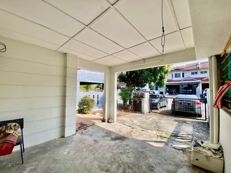 2-storey Terraced House for Sale in Taman Lestari Putra (Seri Kembangan) - Azmi . - Exterior - PropertyGuru.com.my