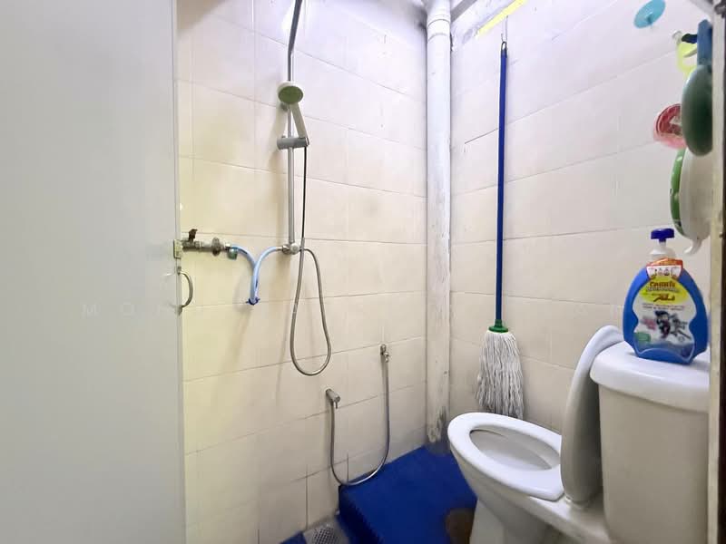 Rumah Teres 3 Tingkat untuk Dijual di Taman Bukit Teratai (Ampang) - Mohd Nazri Roslan - PropertyGuru.com.my