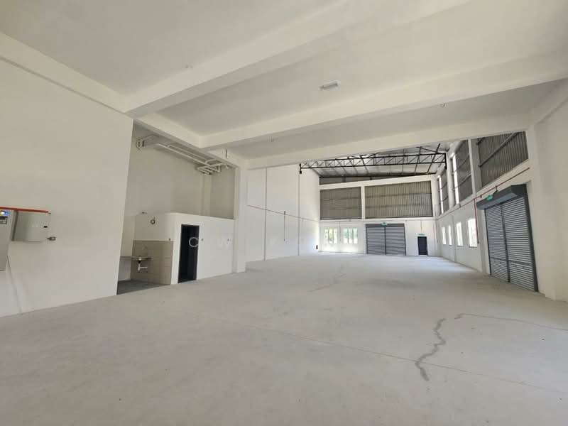 Kilang untuk Disewa di Saujana Rawang (Rawang) - CW Kong - Interior - PropertyGuru.com.my