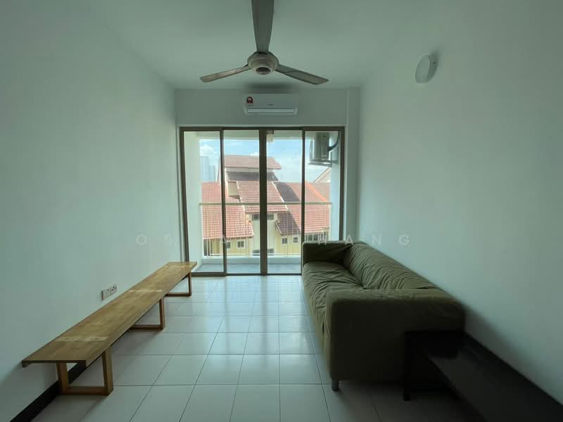 Servis Apartment untuk Disewa di Ritze Perdana 1 - Oscar Phang - Living Room - PropertyGuru.com.my