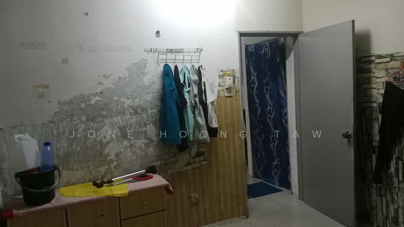 Shop / Office for Sale in Taman Pandan Jaya (Ampang) - JONE HOONG TAW - Interior - PropertyGuru.com.my