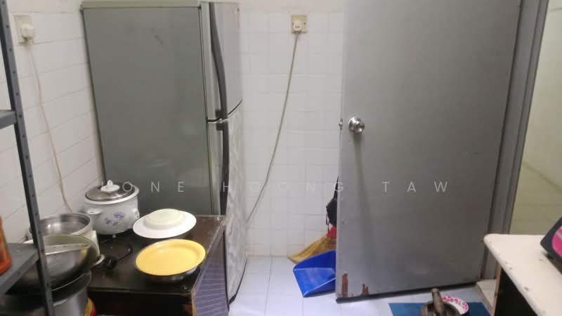 Shop / Office for Sale in Taman Pandan Jaya (Ampang) - JONE HOONG TAW - Kitchen - PropertyGuru.com.my
