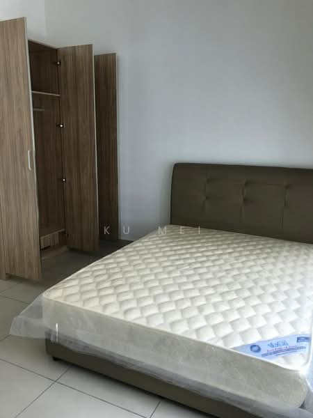 Service Residence for Sale at D'Summit Residences - Ku Mei - Bedroom - PropertyGuru.com.my