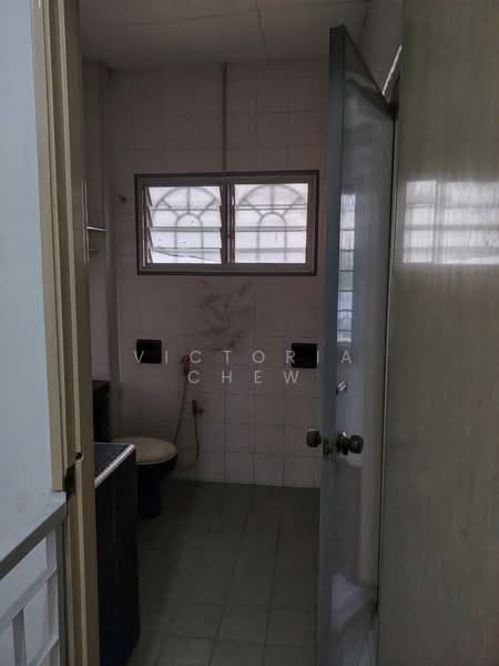 2-storey Terraced House for Sale in Bandar Sunway (Sunway) - Victoria Chew - Bathroom - PropertyGuru.com.my
