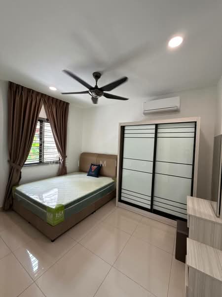 Semi-Detached House for Rent in Permas Jaya (Johor Bahru) - Wei Ming . - Bedroom - PropertyGuru.com.my