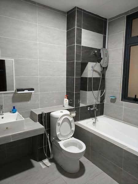 Service Residence for Rent at 8Scape Residence @ Sutera - Jack Ching - Bathroom - PropertyGuru.com.my