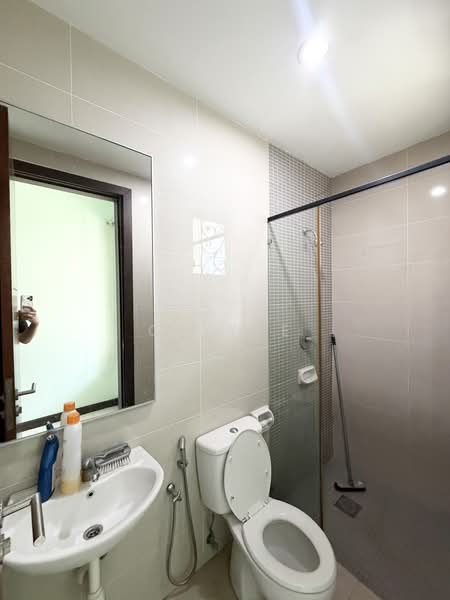 Terraced House for Sale in Bandar Kinrara Seksyen 8 (Bandar Kinrara) - CK Yee - Bathroom - PropertyGuru.com.my