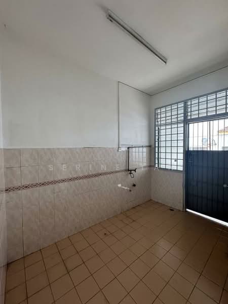 2-storey Terraced House for Rent in Bukit Indah (Iskandar Puteri (Nusajaya)) - Serine Tan - Kitchen - PropertyGuru.com.my