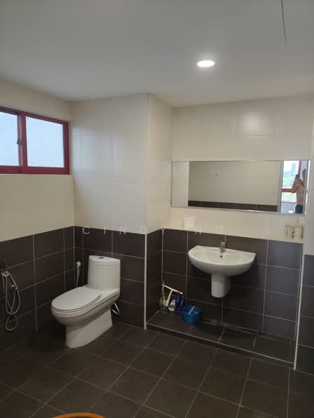 Condominium for Sale at Spring Summer Villa - Cindy Ng - Bathroom - PropertyGuru.com.my