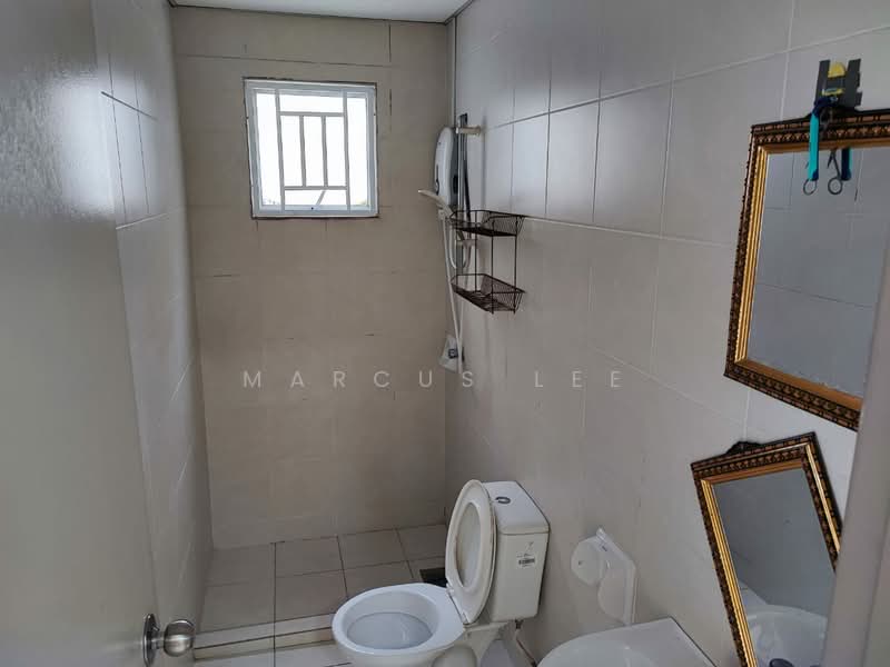 Kondominium untuk Disewa di Radius Residence - Marcus Lee - Bathroom - PropertyGuru.com.my