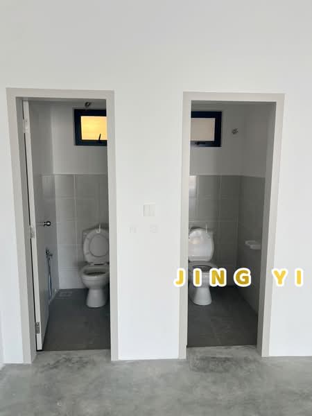 Shop / Office for Rent in Bandar Cassia (Batu Kawan) - Jing Yi - Bathroom - PropertyGuru.com.my