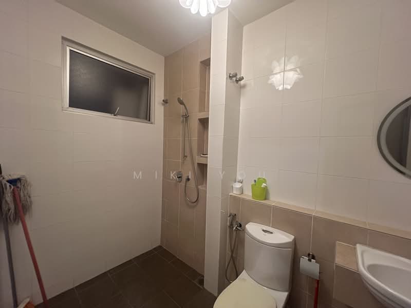 2-storey Terraced House for Rent in Kota Kemuning (Shah Alam) - Miki You - Bathroom - PropertyGuru.com.my