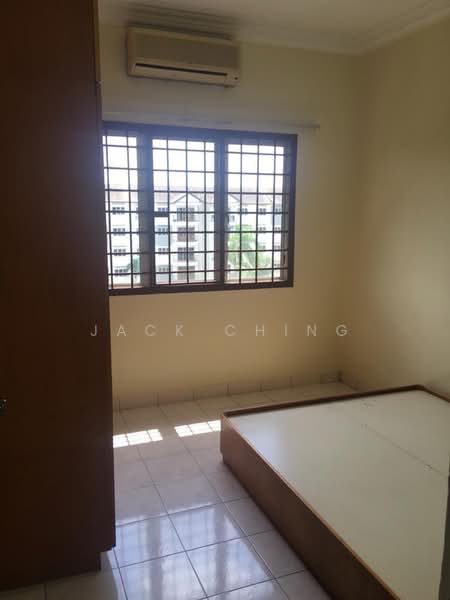 Kondominium untuk Dijual di Selesa Puteri Condominium - Jack Ching - Bedroom - PropertyGuru.com.my