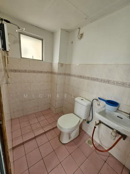 Pangsapuri untuk Dijual di PJS One Apartments - Michael Lee - Bathroom - PropertyGuru.com.my