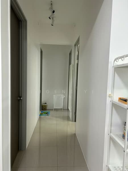 Kondominium untuk Dijual di Zen 6 - Eugene YE Tan - Corridor - PropertyGuru.com.my